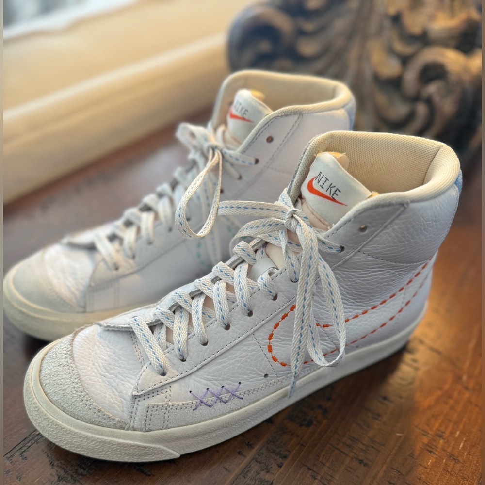 Nike Blazer Mid 77 Vintage Shoes Womens Size 9 Multi Stitch DX2350-100